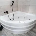 Garden - 22 Guests - 2 Pools וילה