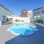Garden - 22 Guests - 2 Pools וילה