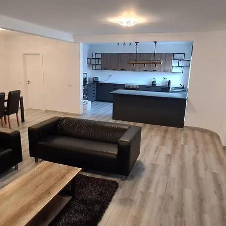 Garden - 22 Guests - 2 Pools