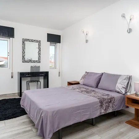 Villa Garden - 22 Guests - 2 Pools