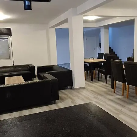 Garden - 22 Guests - 2 Pools Villa *