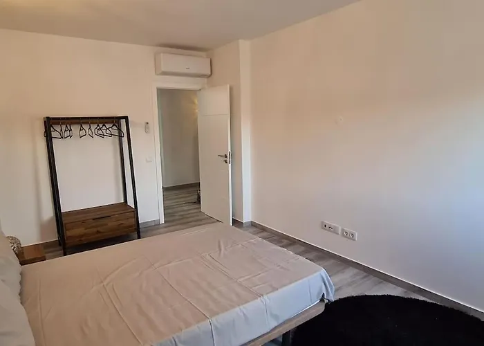 Garden - 22 Guests - 2 Pools * アルブフェイラ